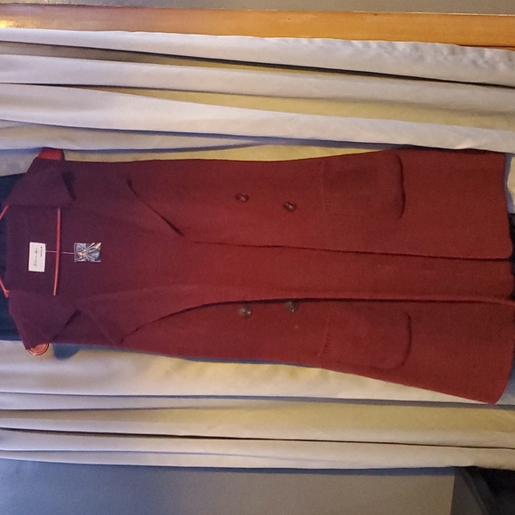 Sweater vest - Picture 1 of 3